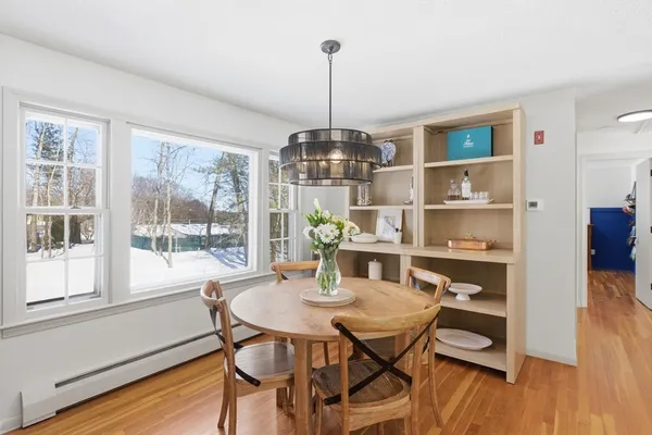 $540,000 | 30 Duxbury Drive, Holden, MA 01520