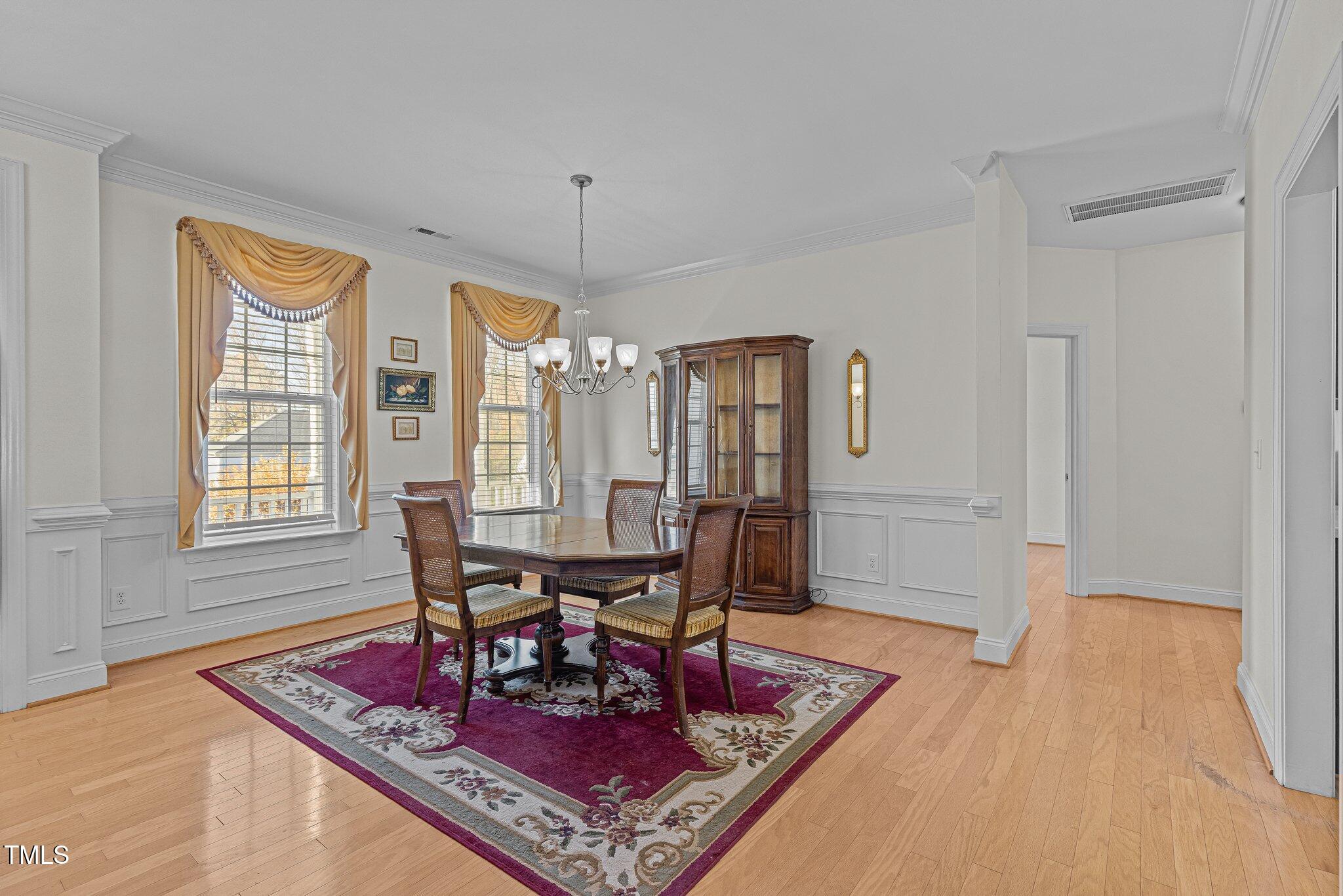 206 West Waycliff Road Henderson, NC 27537 - Photo 21 of 45 21-web-or-mls-8Y3A8258