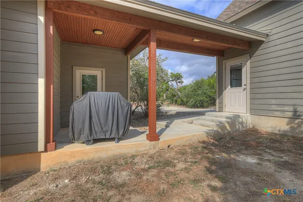 $569,900 | 232 Freedom Street, Fischer, TX 78623