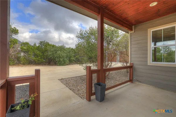 $569,900 | 232 Freedom Street, Fischer, TX 78623