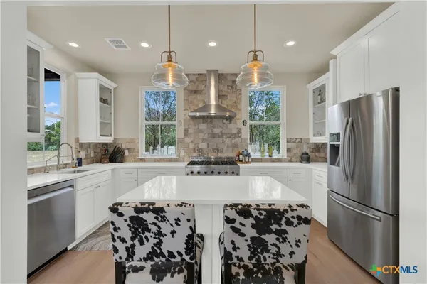 $569,900 | 232 Freedom Street, Fischer, TX 78623