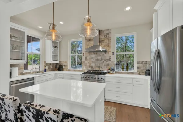 $569,900 | 232 Freedom Street, Fischer, TX 78623
