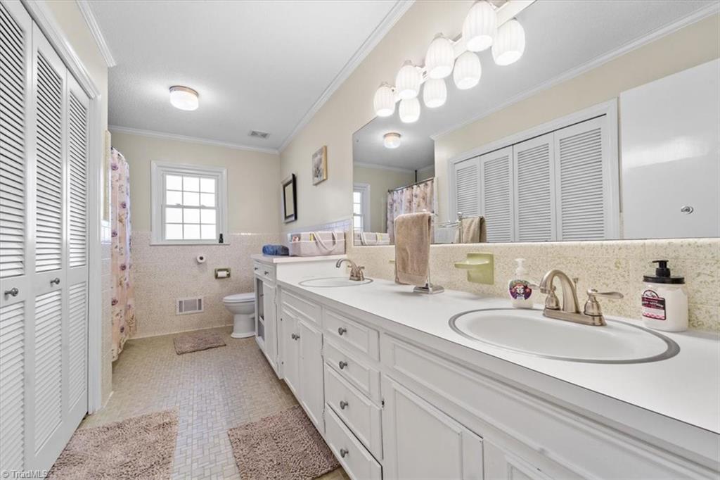 123 Albertson Road Thomasville, NC 27360 - Photo 23 of 34 Gallery Image 23