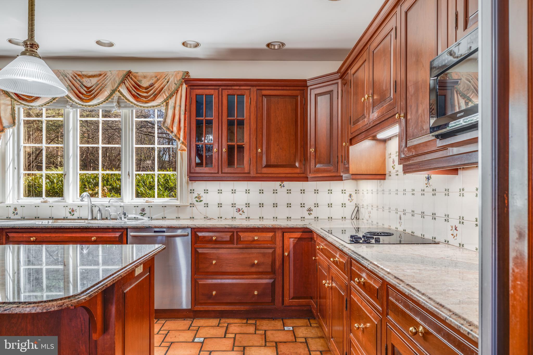 1821 Museum Road Wyomissing, PA 19610 - Photo 21 of 58