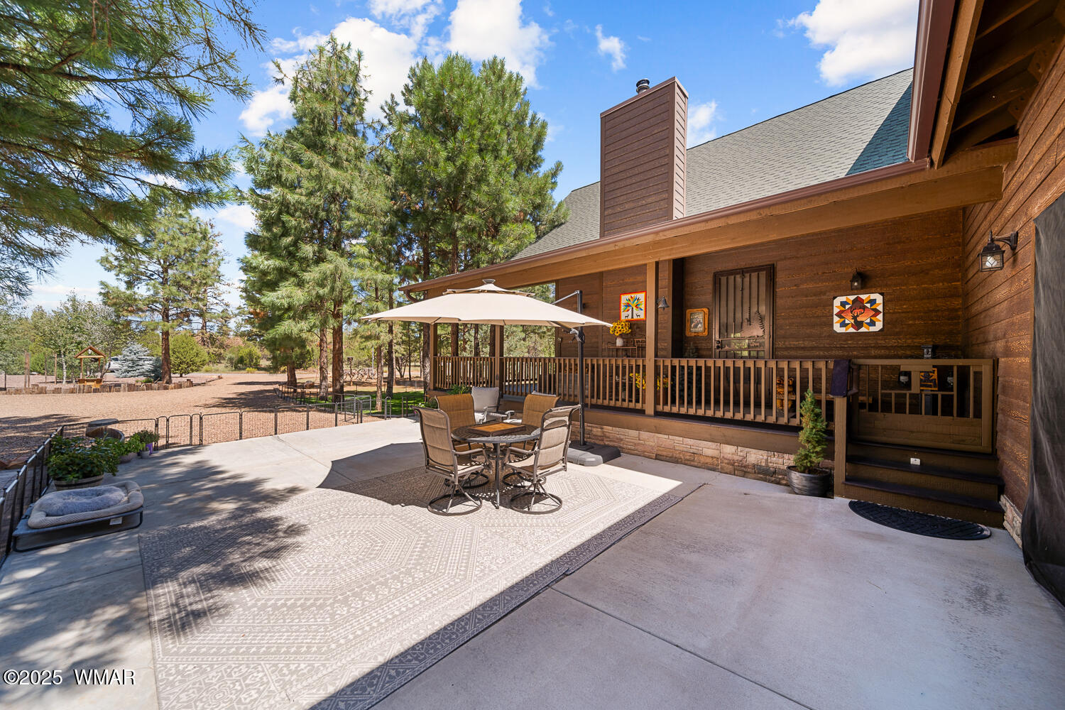 2046 Christmas Pine Road Overgaard, AZ 85933 - Photo 10 of 77
