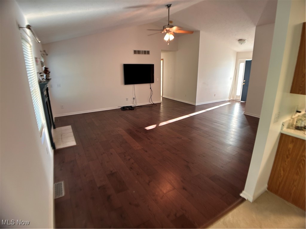 7431 Reynolds Road Mentor, OH 44060 - Photo 6 of 22 Gallery Image 6