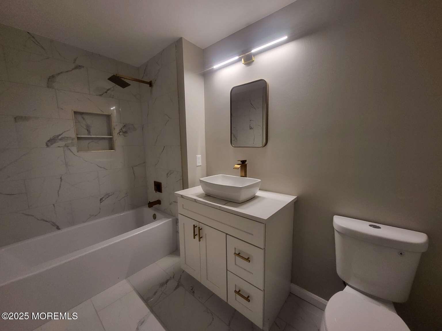 66 Potter Road Freehold, NJ 07728 - Photo 14 of 25 Zhang.14