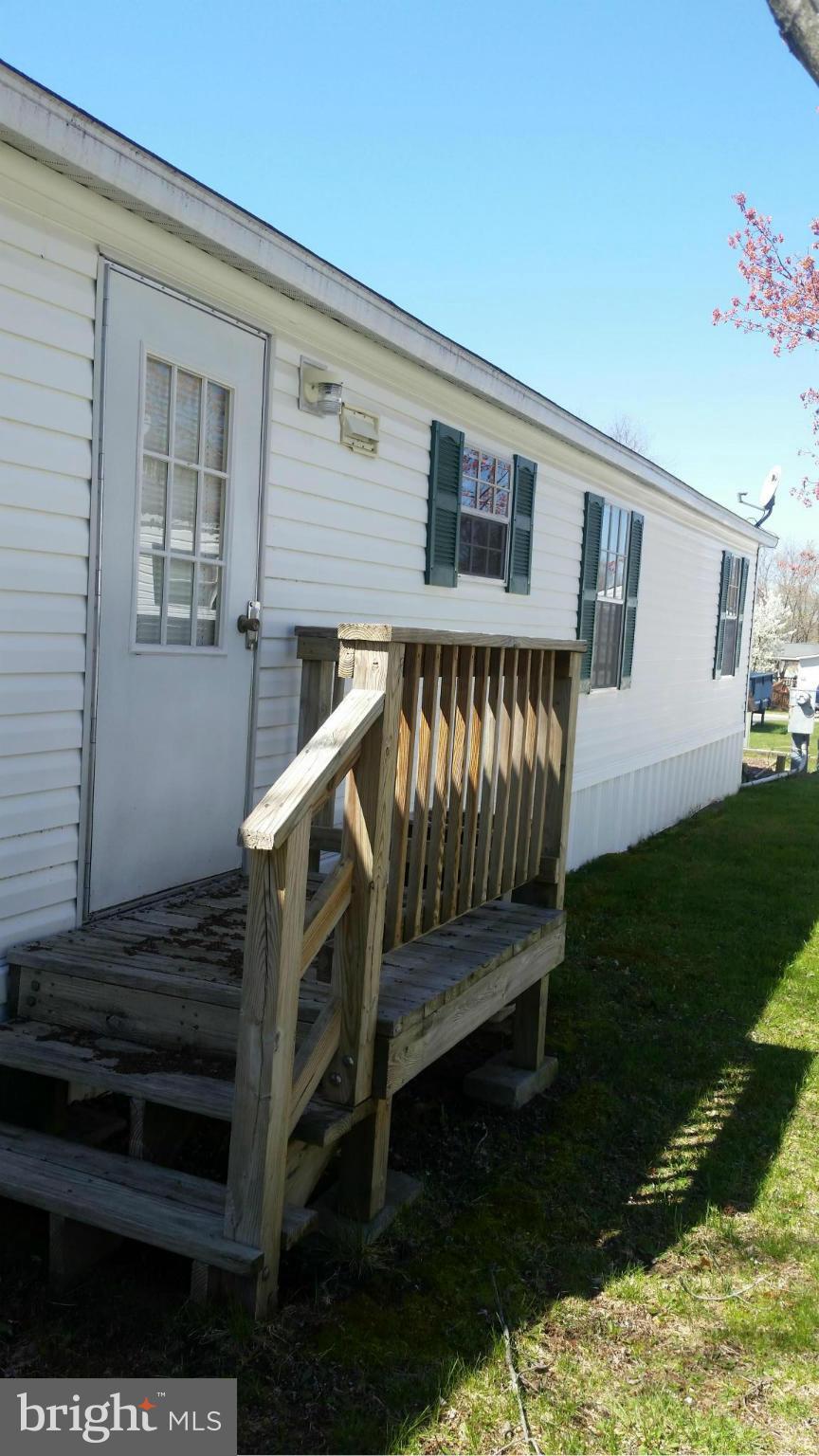7810 Clark Road, Unit E28 Jessup, MD 20794 - Photo 21 of 22 Exterior (Rear)