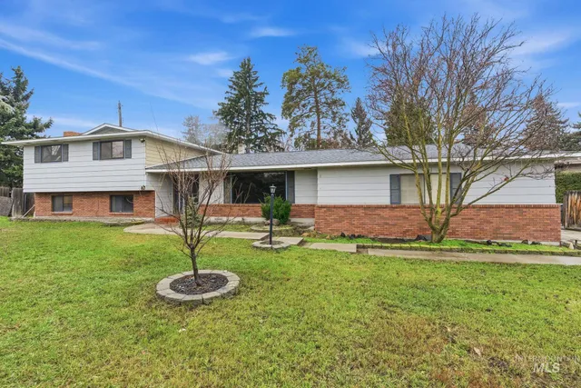 $499,000 | 5801 West Randolph Drive, Boise, ID 83709