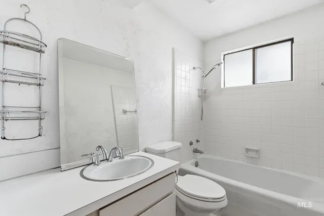 $499,000 | 5801 West Randolph Drive, Boise, ID 83709