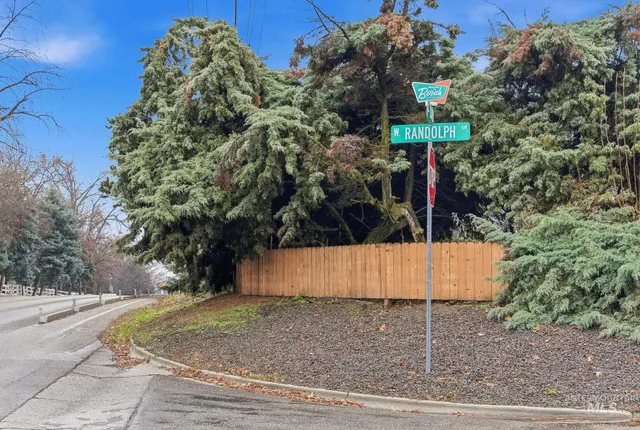 $499,000 | 5801 West Randolph Drive, Boise, ID 83709