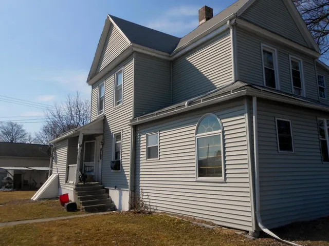 $199,000 | 306 Booth Avenue, Endicott, NY 13760