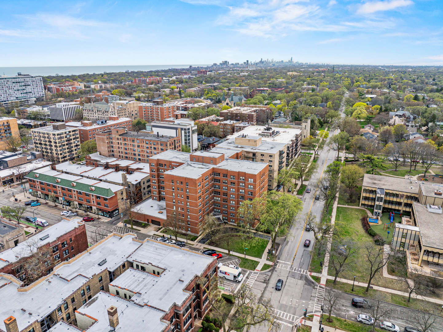 1585 Ridge Avenue, Unit 601 Evanston, IL 60201 - Photo 13 of 15 Gallery Image 13