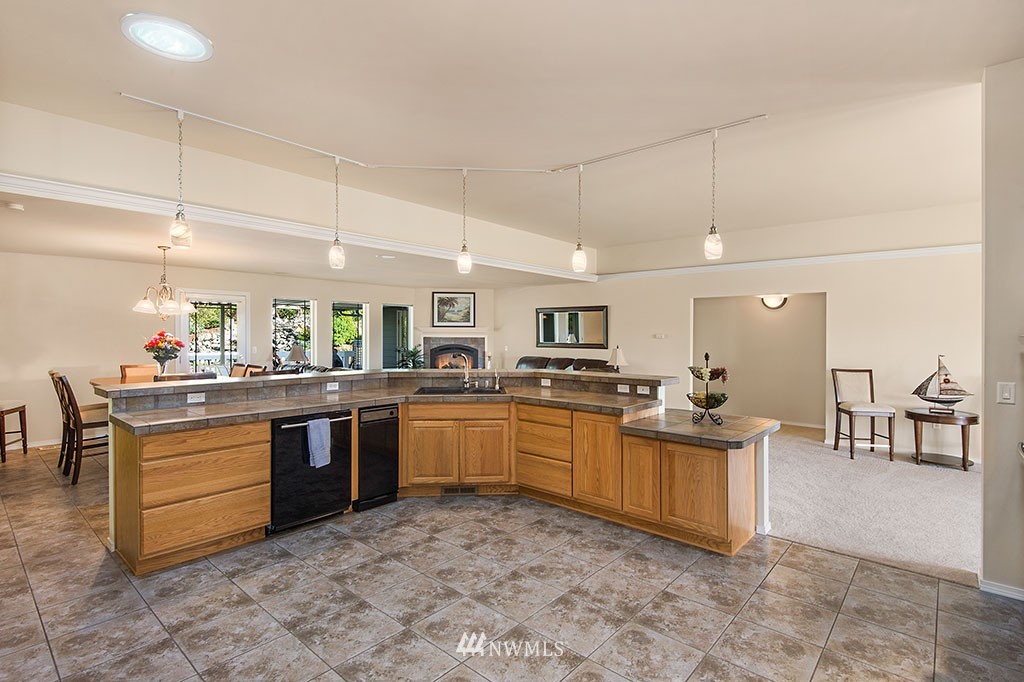 4868 East Collins Road Port Orchard, WA 98366 - Photo 23 of 25 Gallery Image 23