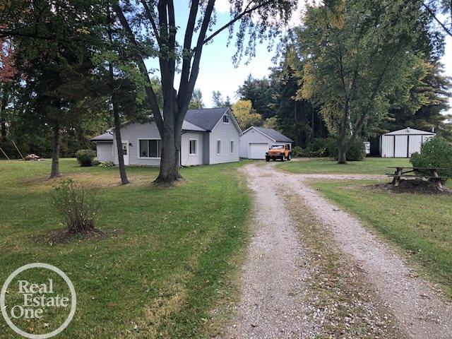 10165 Springborn Road Casco, MI 48064 - Photo 2 of 39 50025875-1.JPG