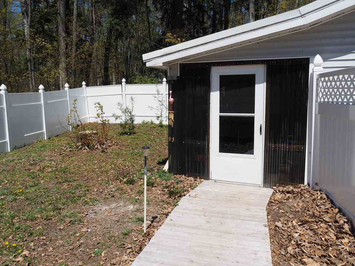 8202 Deadstream Road Honor, MI 49640 - Photo 14 of 22 1861185-13.JPG