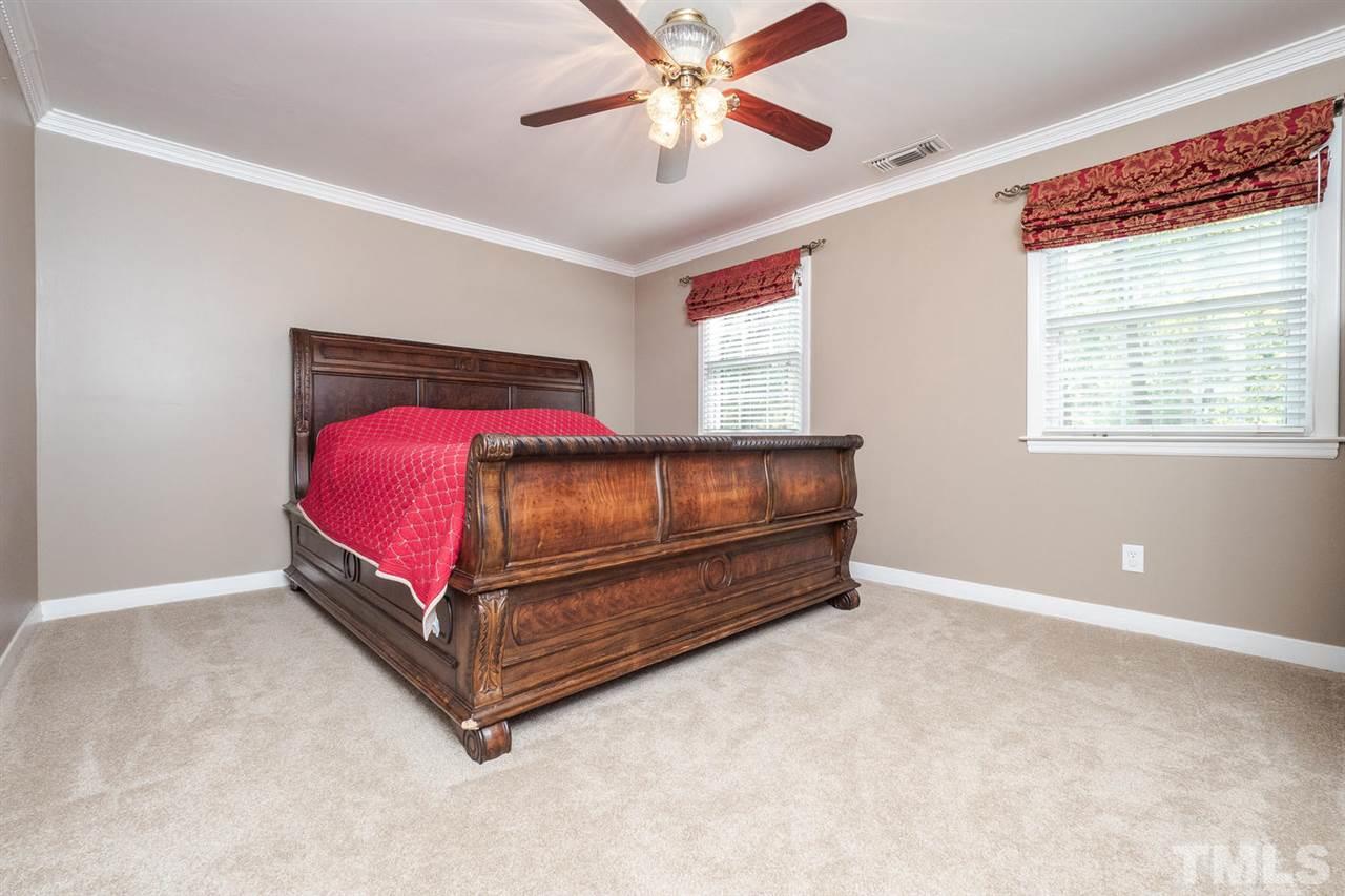 6802 Phillips Court Raleigh, NC 27607 - Photo 14 of 24