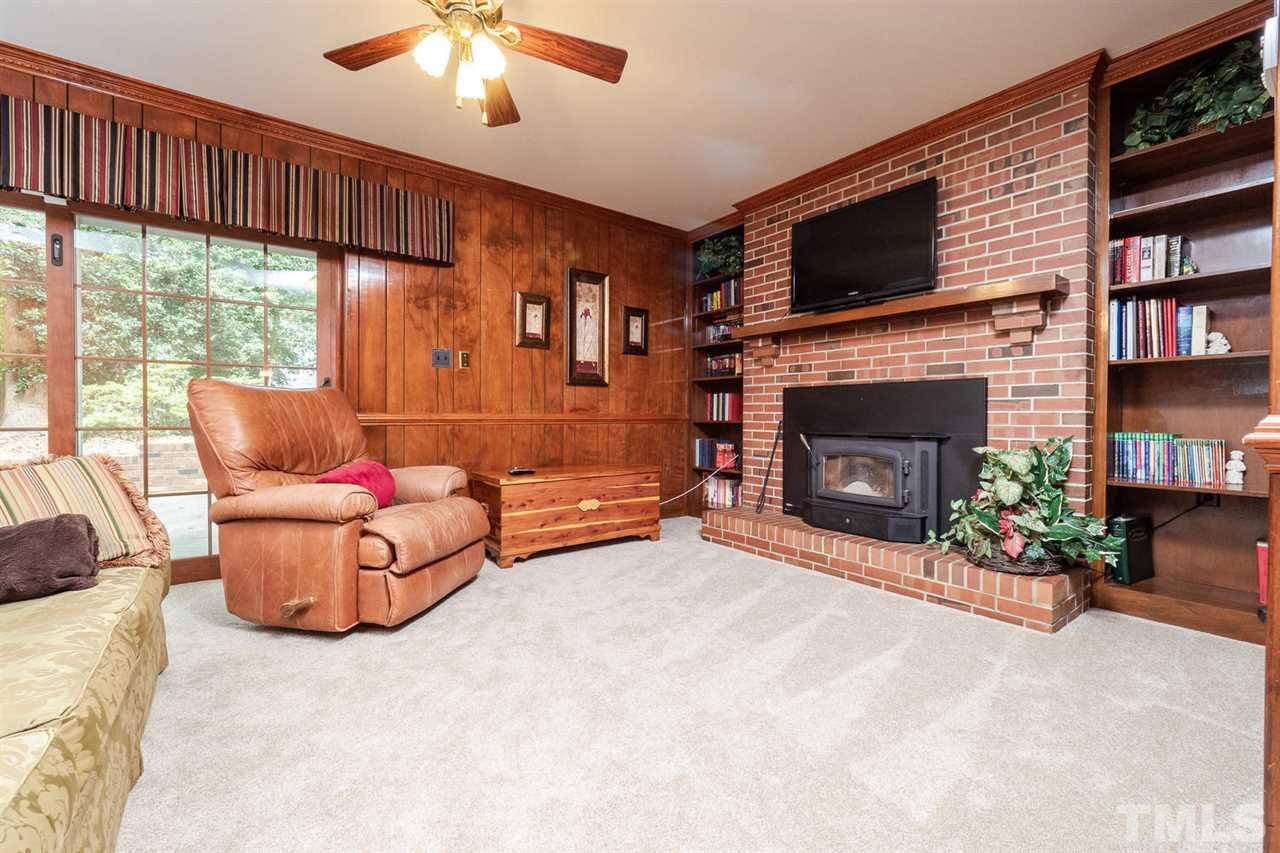 6802 Phillips Court Raleigh, NC 27607 - Photo 17 of 24