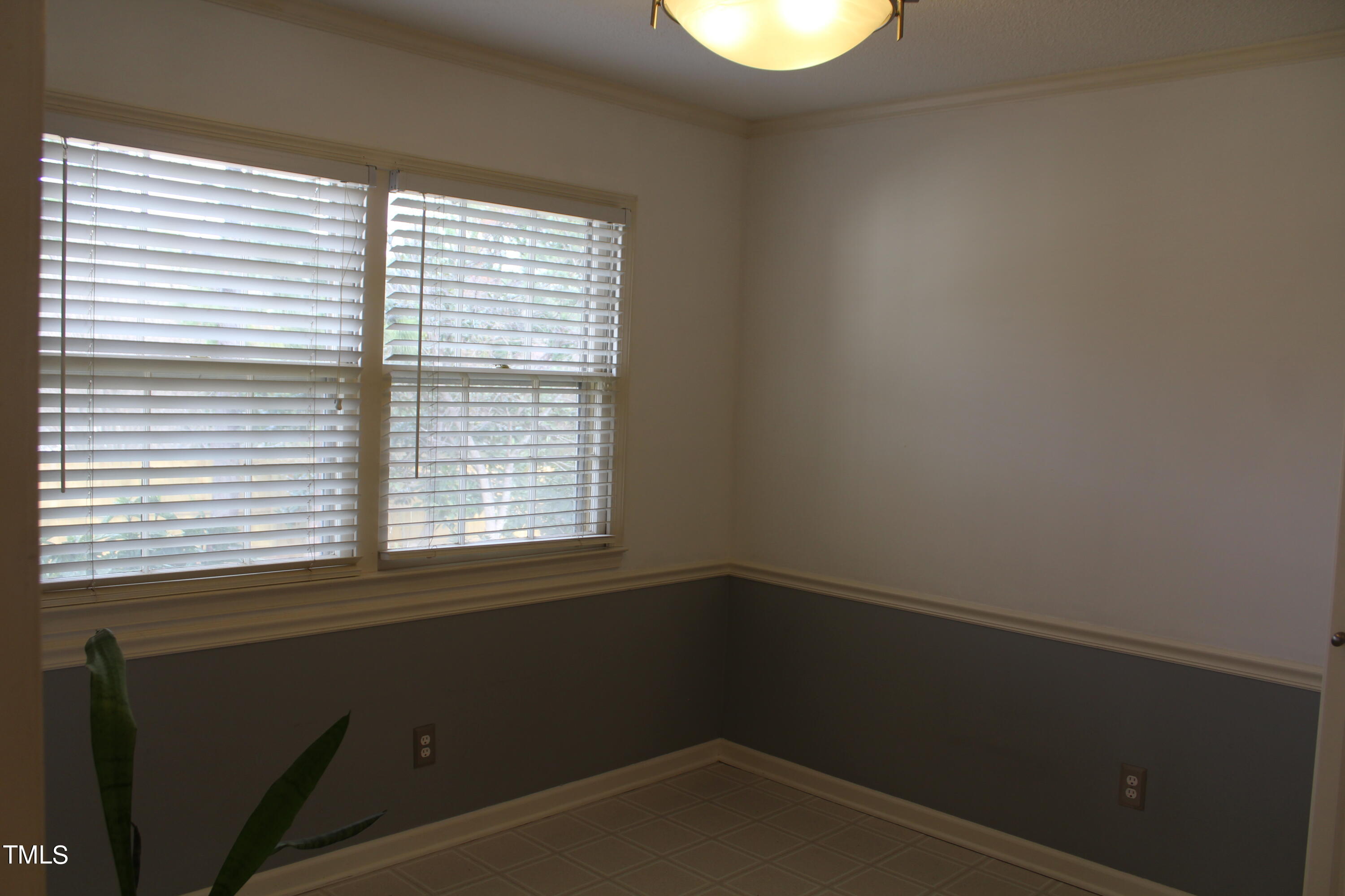 3508 Morningside Drive Raleigh, NC 27607 - Photo 49 of 58 a small space with a window