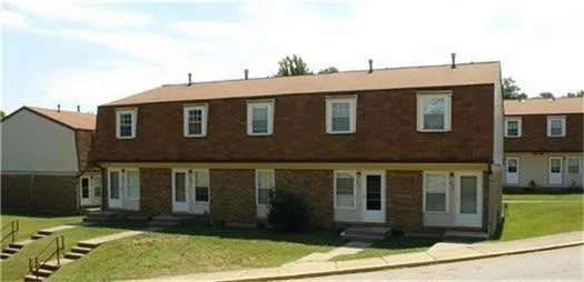 $813 | 872 Westminster Way, Charleston, WV 25314