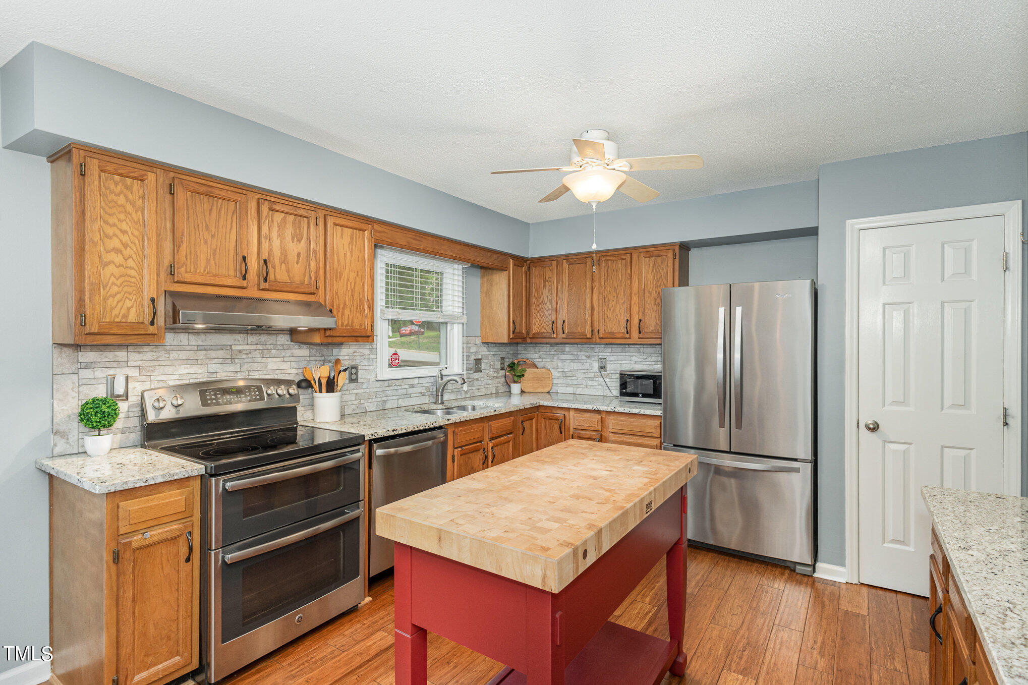 7325 Massachusetts Court Raleigh, NC 27615 - Photo 11 of 31 013_bc4a9484-edit