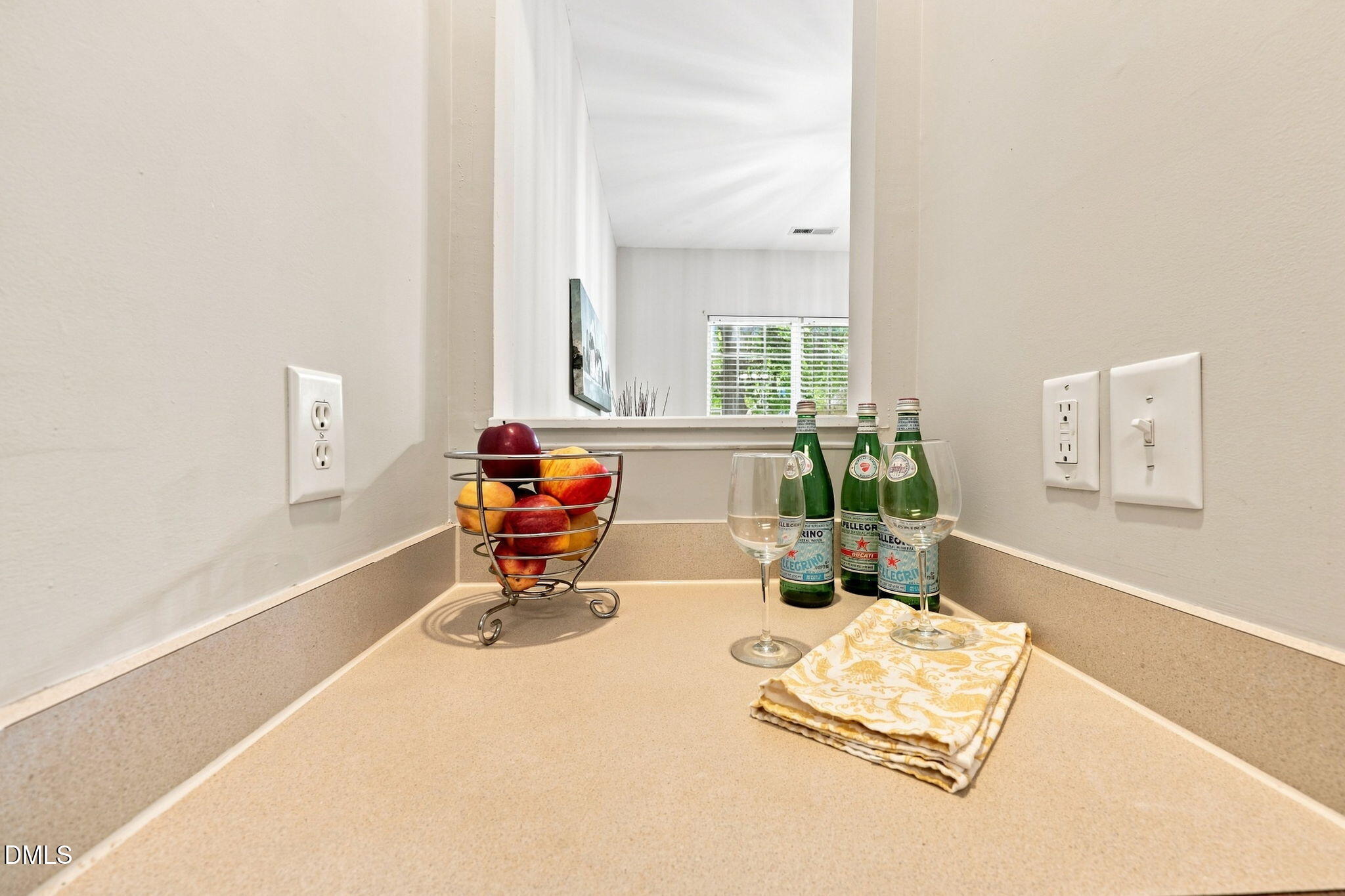 8405 Whisper Ridge Place Raleigh, NC 27613 - Photo 18 of 37 25-web-or-mls-IMG_2153