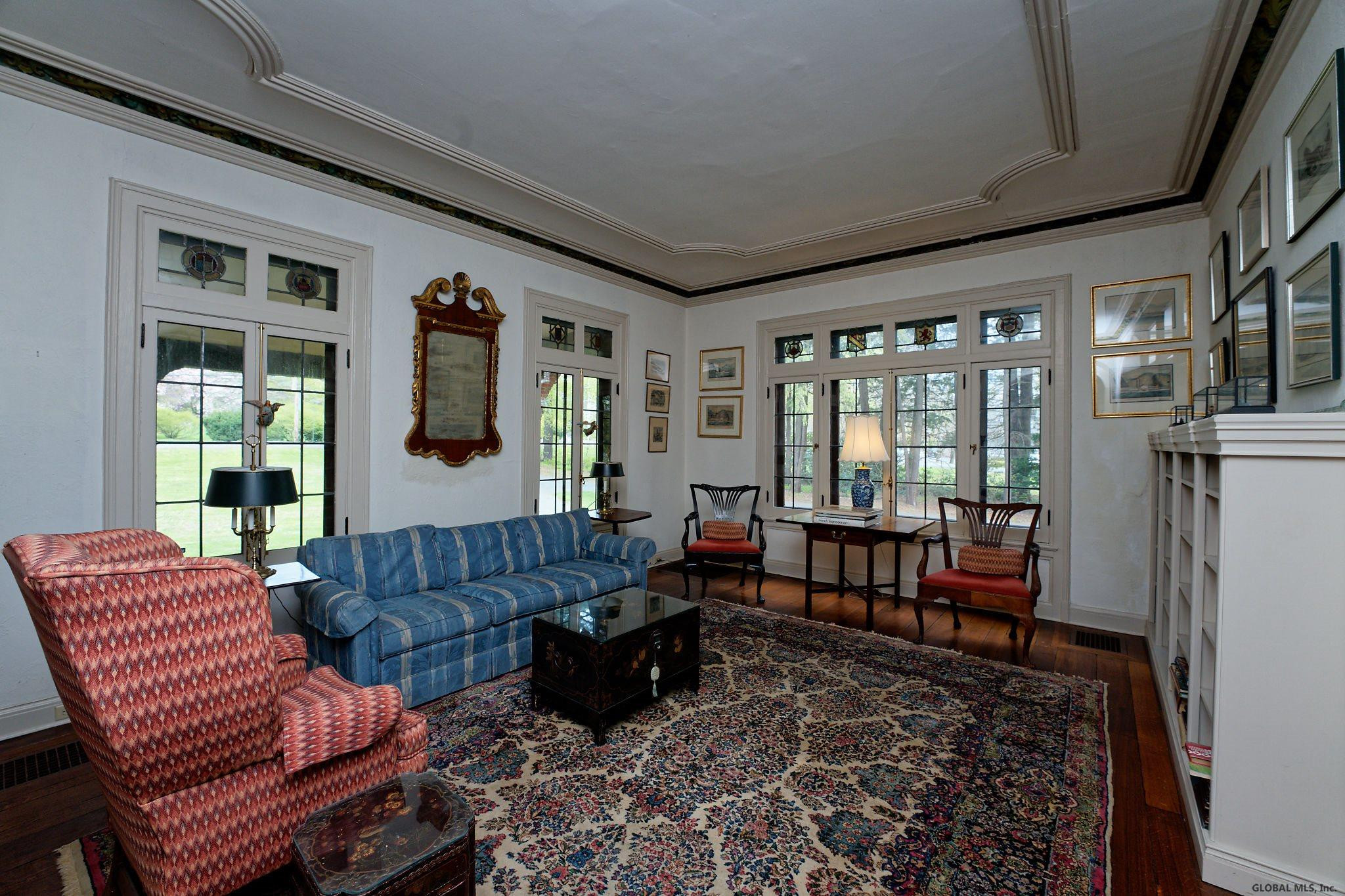 407 Loudon Road Colonie, NY 12211 - Photo 12 of 98 Photo 12