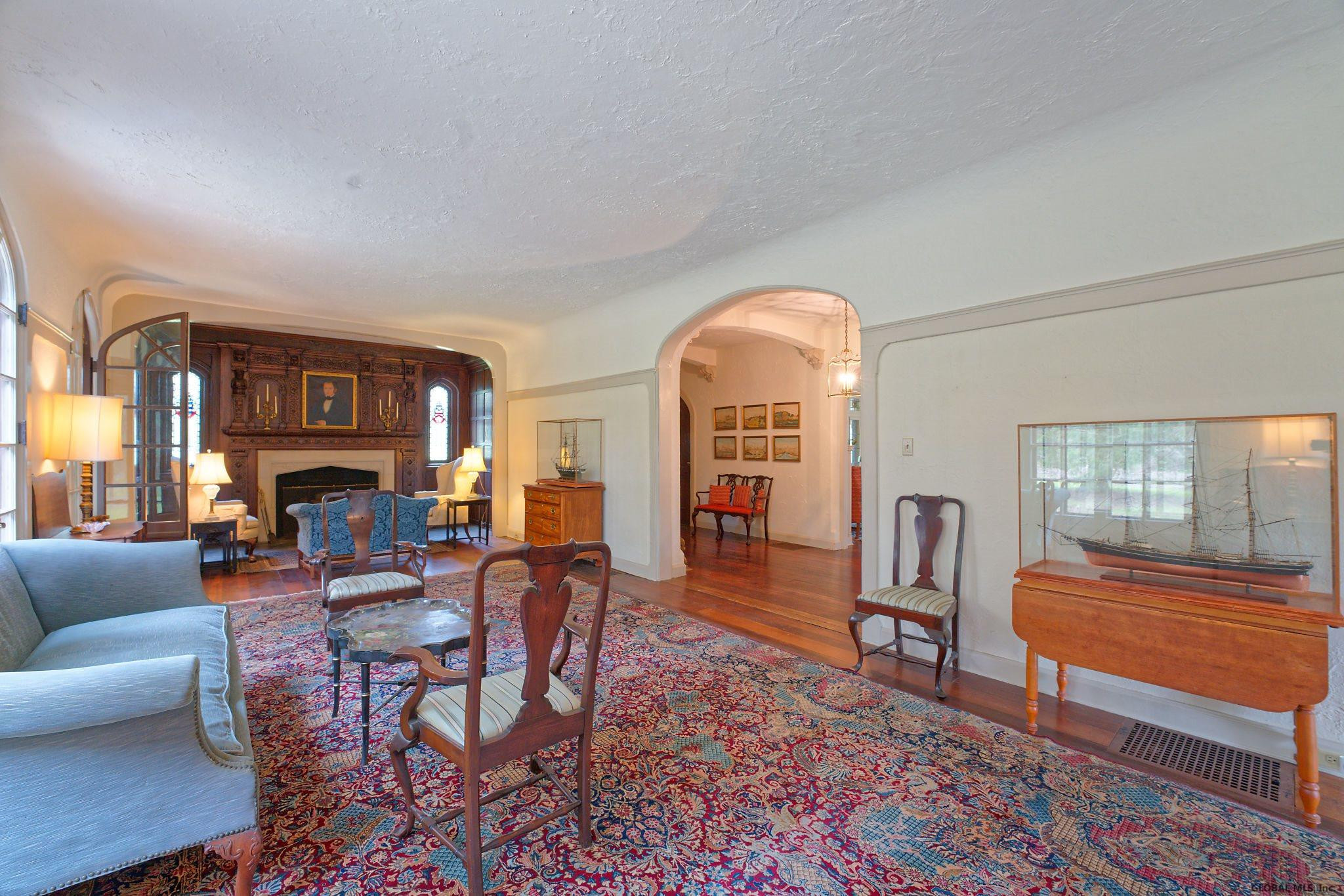 407 Loudon Road Colonie, NY 12211 - Photo 33 of 98 Photo 33