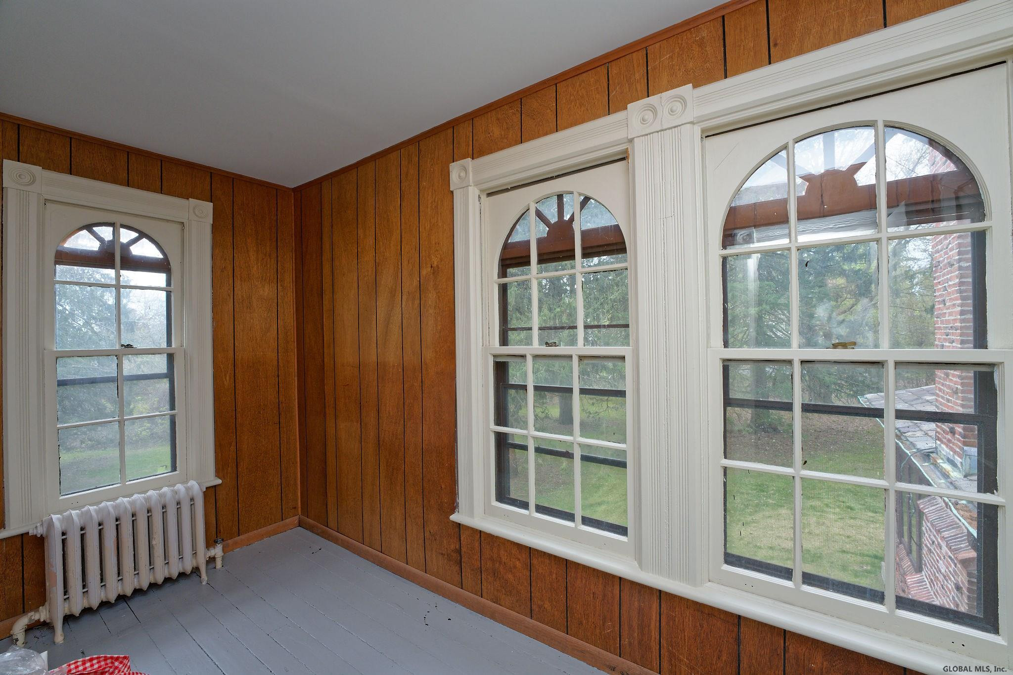 407 Loudon Road Colonie, NY 12211 - Photo 43 of 98 Photo 43