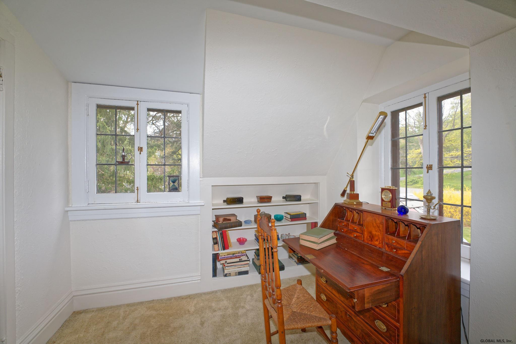 407 Loudon Road Colonie, NY 12211 - Photo 52 of 98 Photo 52