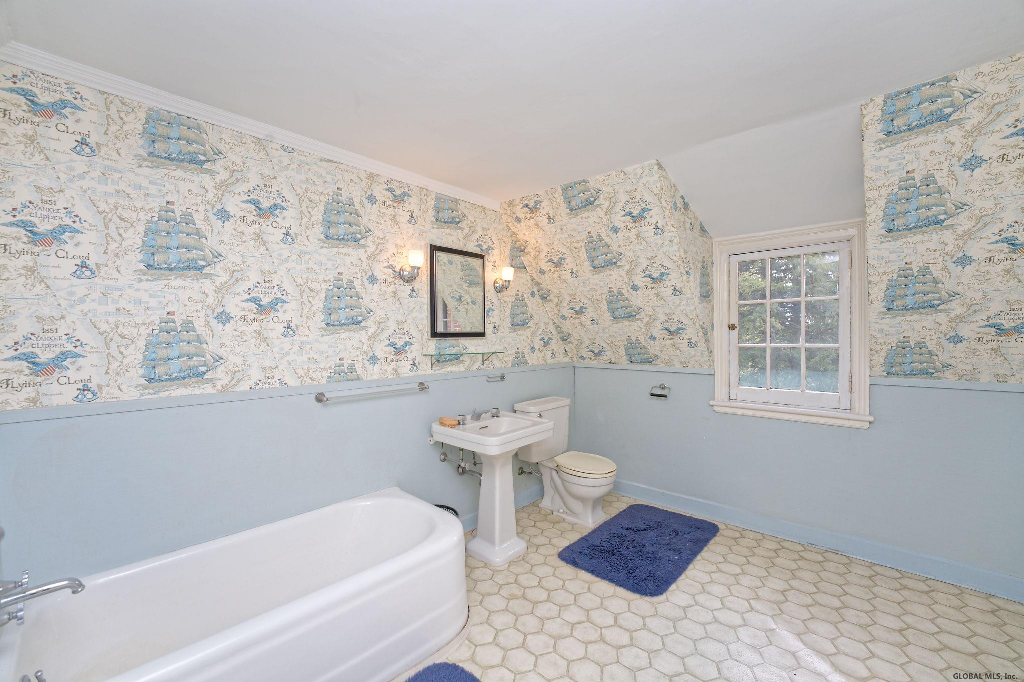 407 Loudon Road Colonie, NY 12211 - Photo 63 of 98 Photo 63