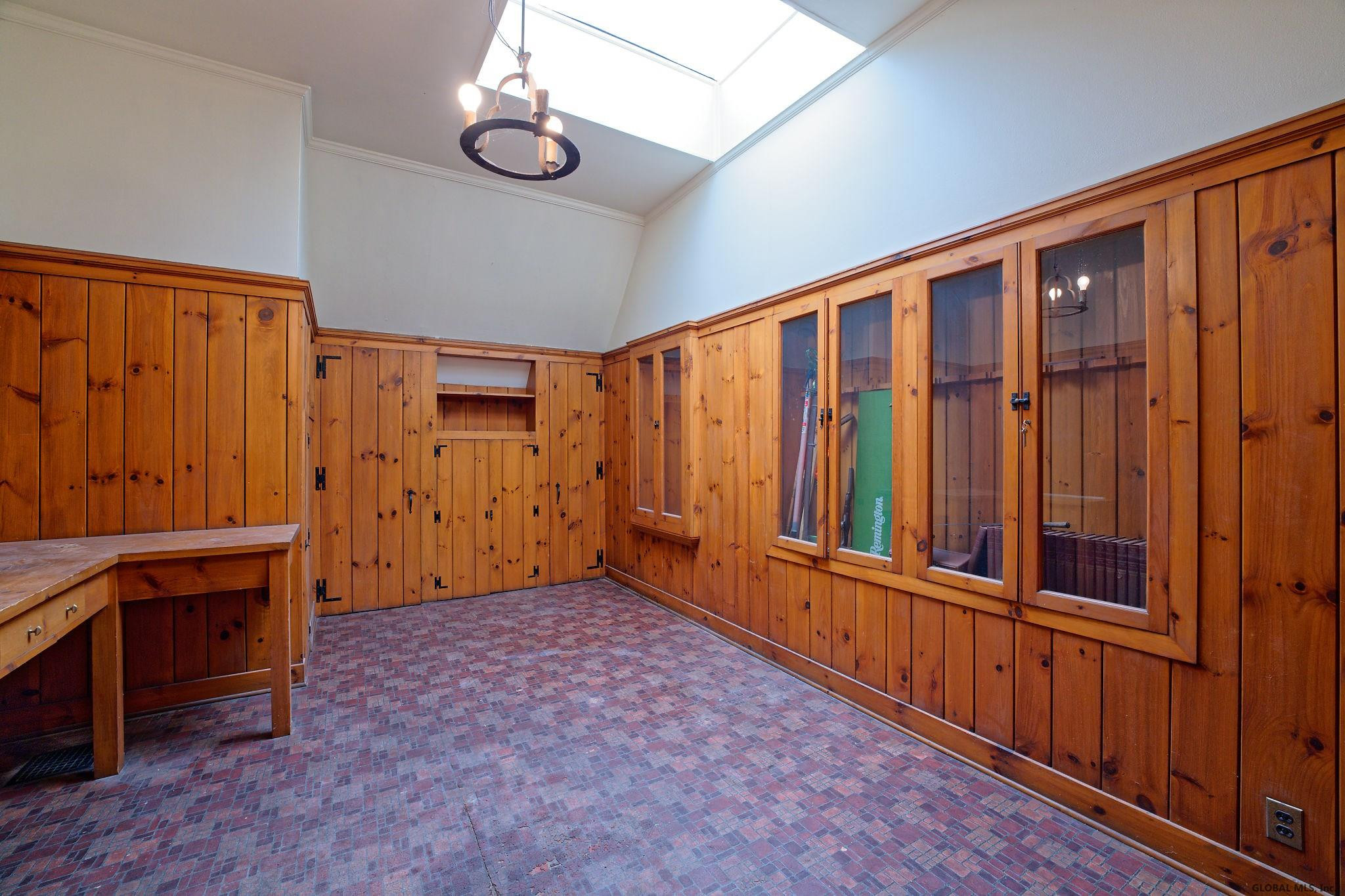 407 Loudon Road Colonie, NY 12211 - Photo 65 of 98 Photo 65