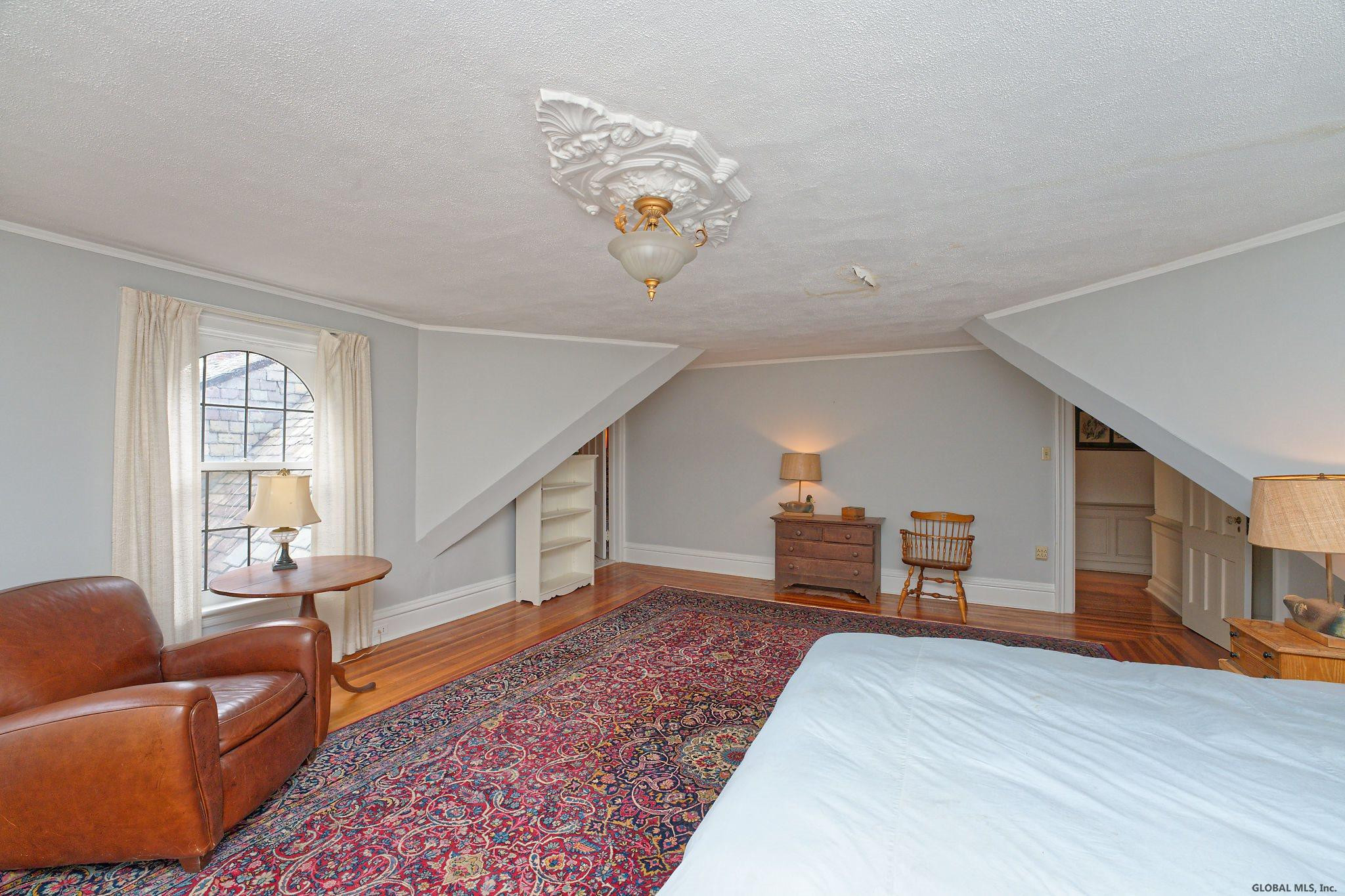 407 Loudon Road Colonie, NY 12211 - Photo 67 of 98 Photo 67