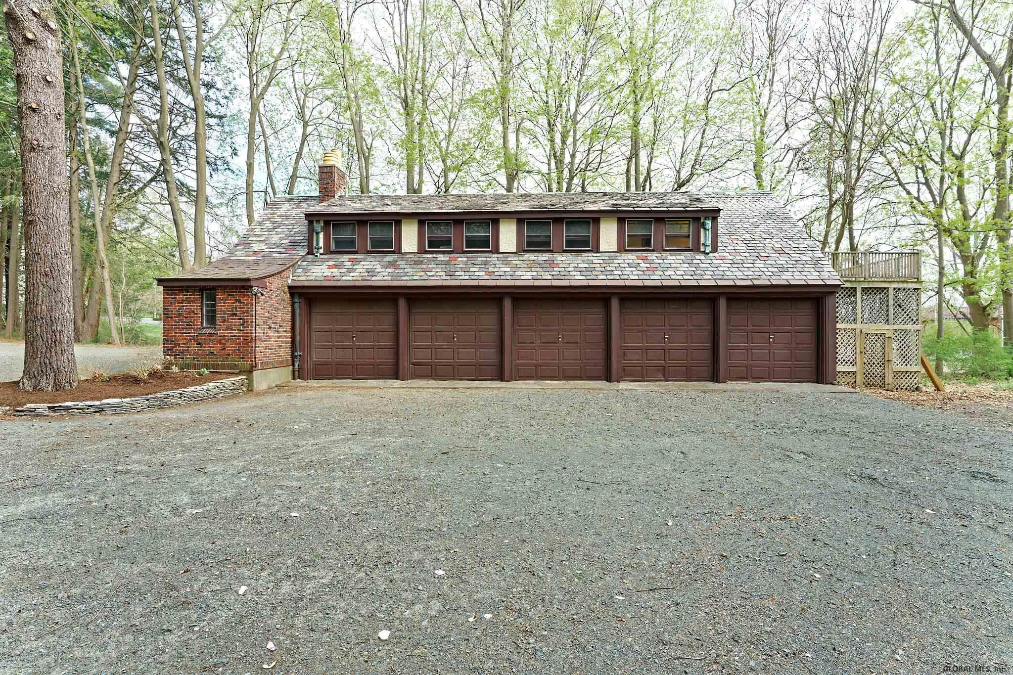 407 Loudon Road Colonie, NY 12211 - Photo 74 of 98 Photo 74