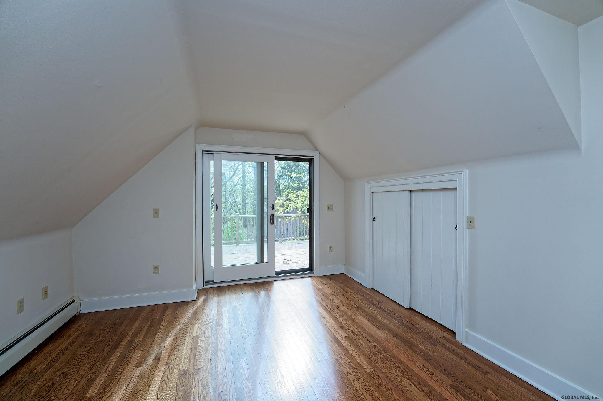 407 Loudon Road Colonie, NY 12211 - Photo 82 of 98 Photo 83