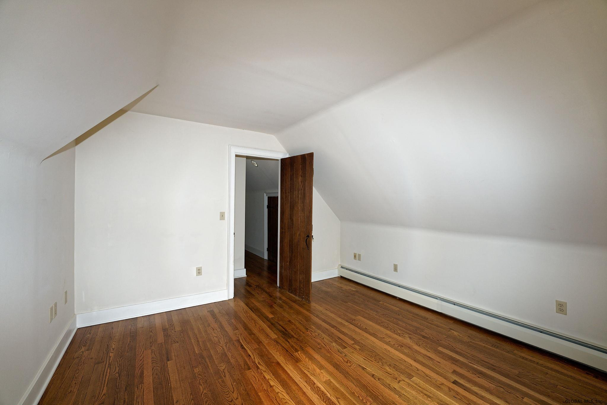 407 Loudon Road Colonie, NY 12211 - Photo 83 of 98 Photo 84