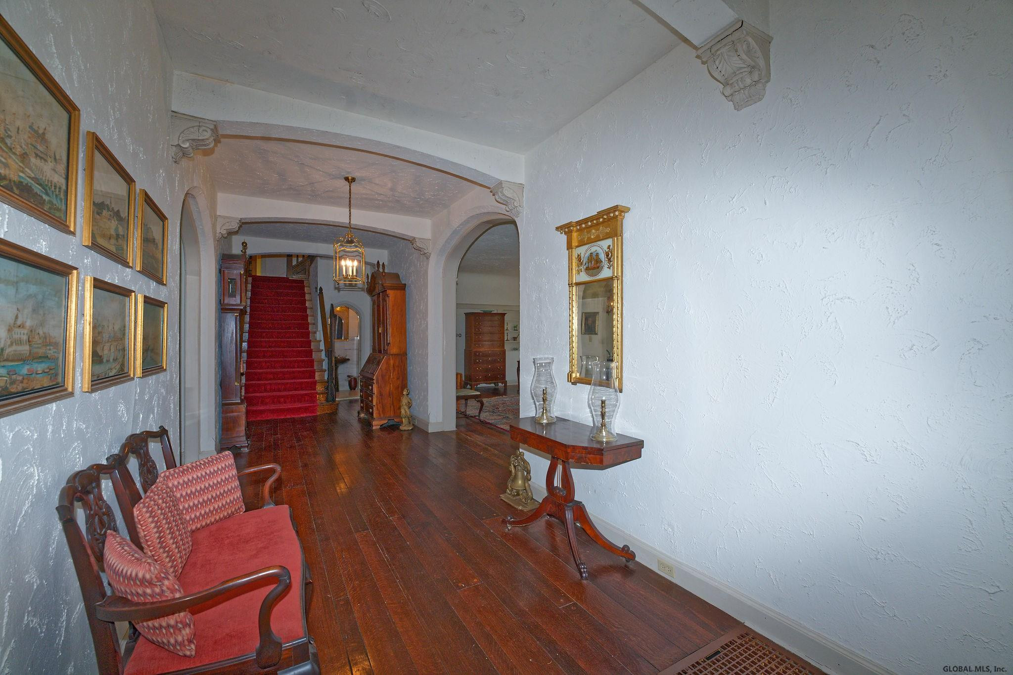 407 Loudon Road Colonie, NY 12211 - Photo 10 of 98 Photo 10