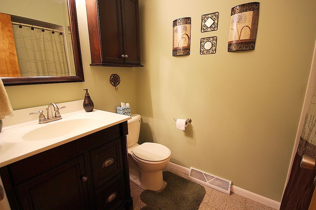 28770 Inwood Road North Liberty, IN 46554 - Photo 8 of 23 Gallery Image 8