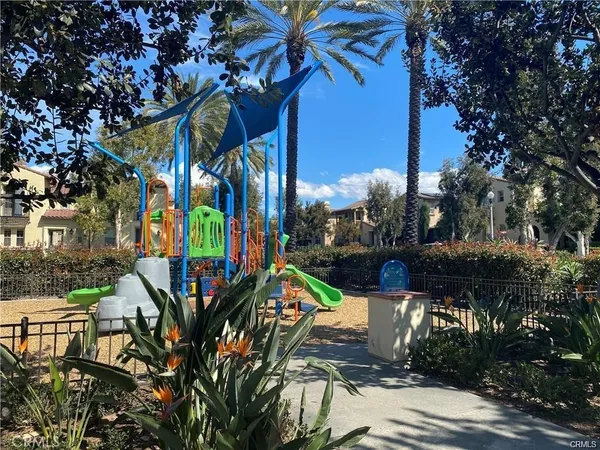 $5,600 | 105 Sanctuary, Irvine, CA 92620