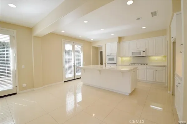 $5,600 | 105 Sanctuary, Irvine, CA 92620