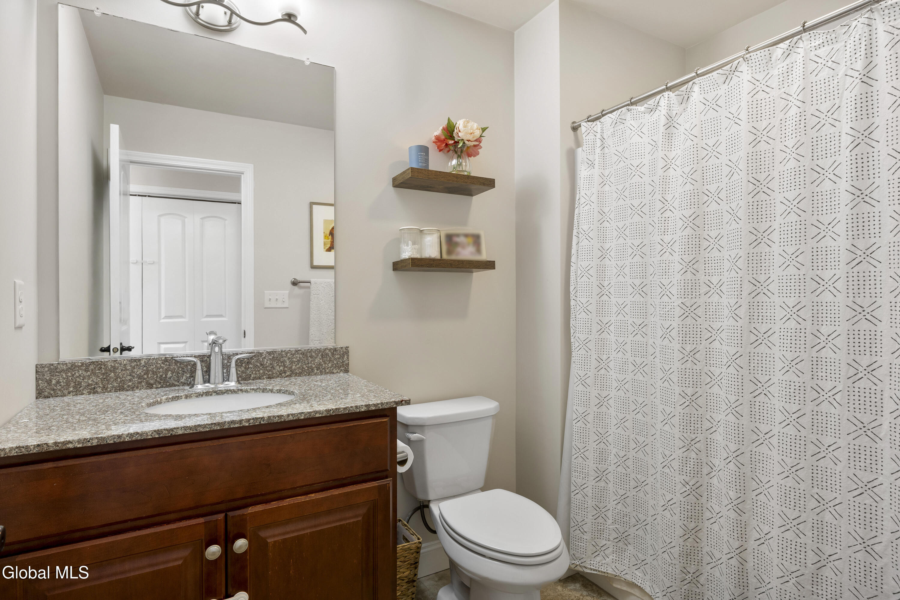 3062 Sunset Lane Schenectady, NY 12303 - Photo 23 of 37 24