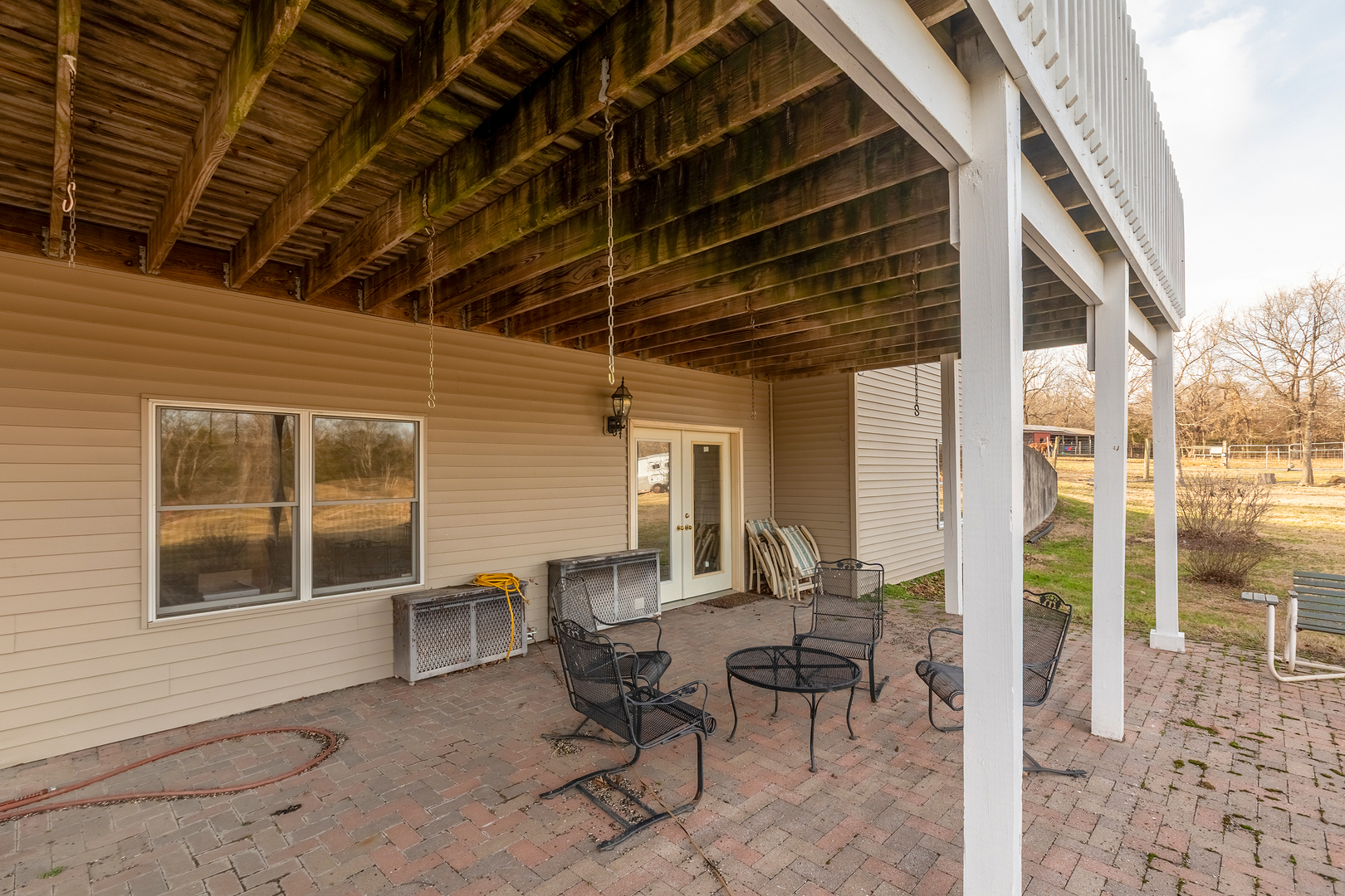 4996 Andrew Road Marion, IL 62959 - Photo 72 of 85 a patio with table and chairs
