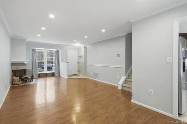 $329,000 | 20 Yorkshire Terrace, Washingtonville, NY 10992