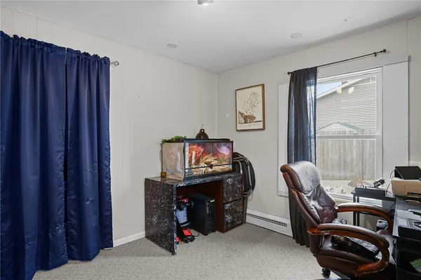 $325,000 | 1010 Warwick Avenue, Warwick, RI 02888