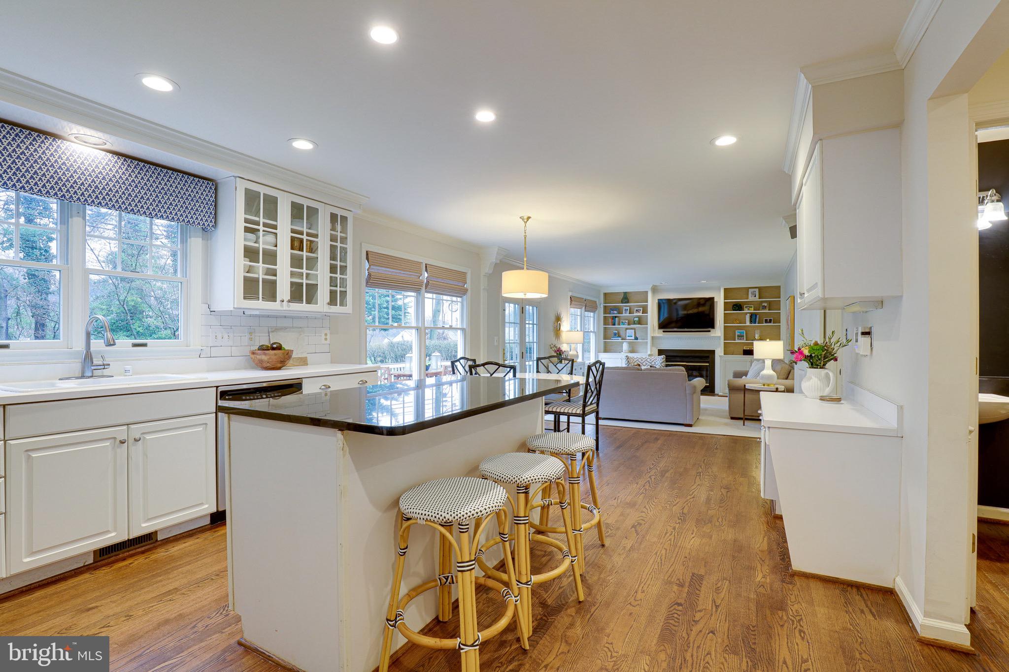 7121 Charles Spring Way Towson, MD 21204 - Photo 10 of 38 Gallery Image 10