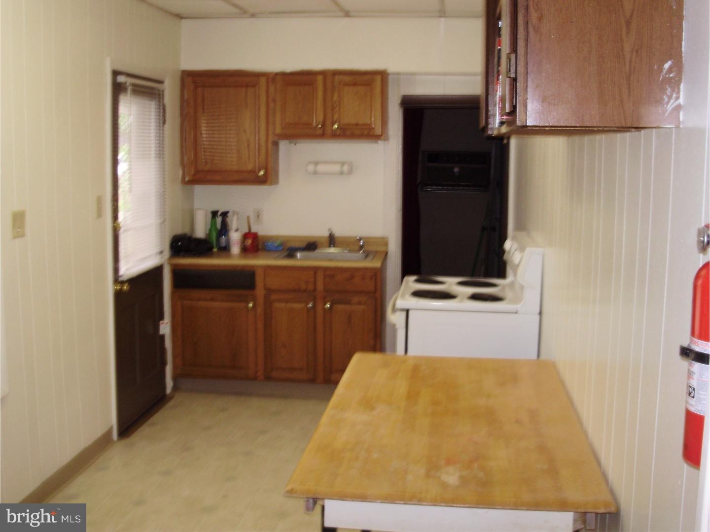 1012 Locust Street Reading, PA 19604 - Photo 2 of 6 Kitchen
