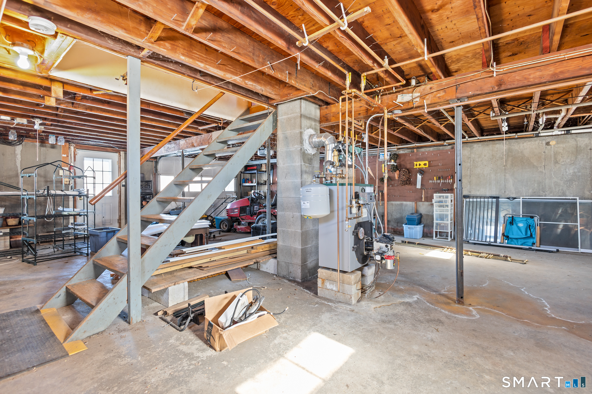 135 Adelaide Street Danielson, CT 06239 - Photo 30 of 37