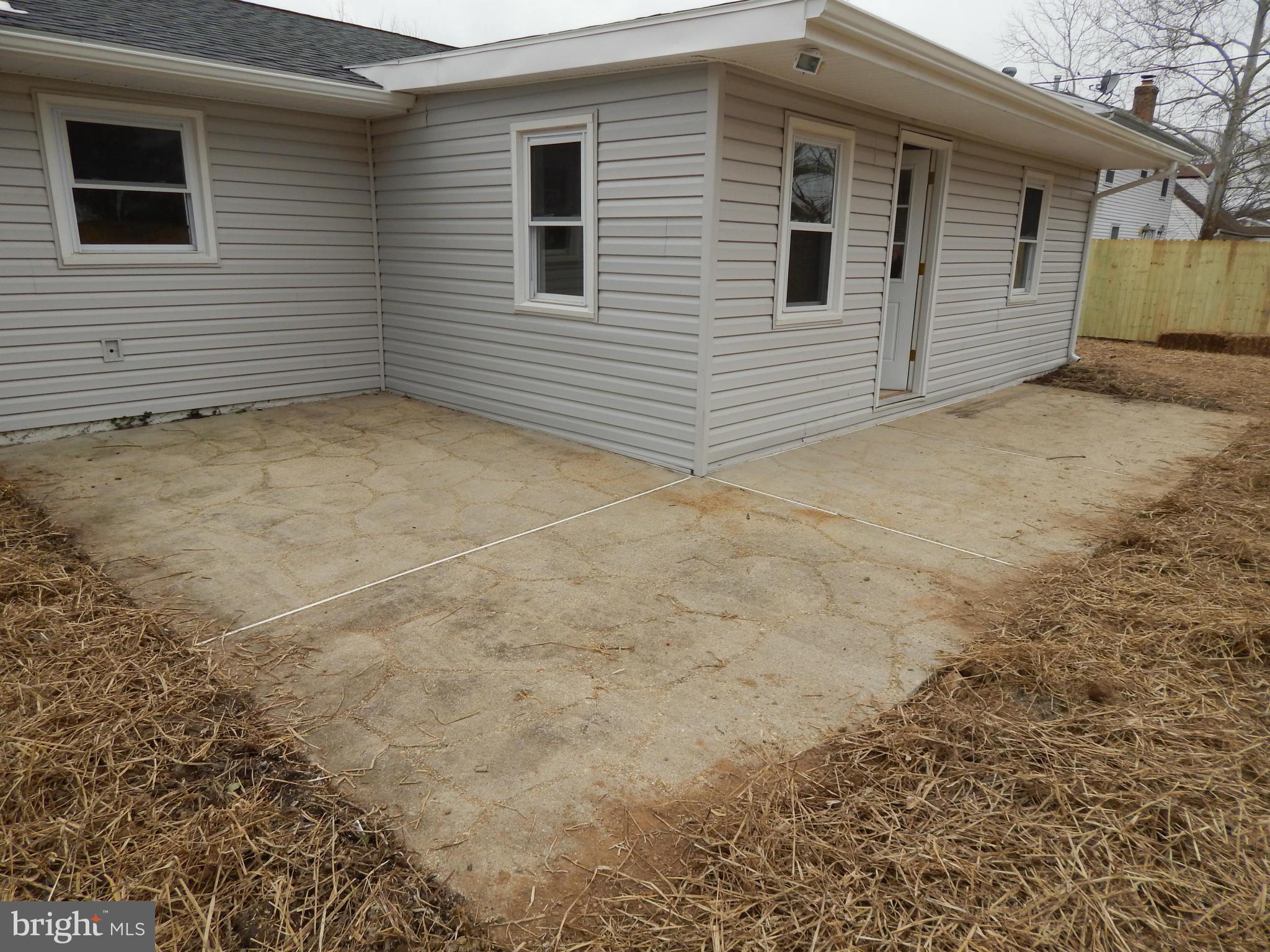 222 Compton Road Waldorf, MD 20602 - Photo 20 of 23 Rear Patio