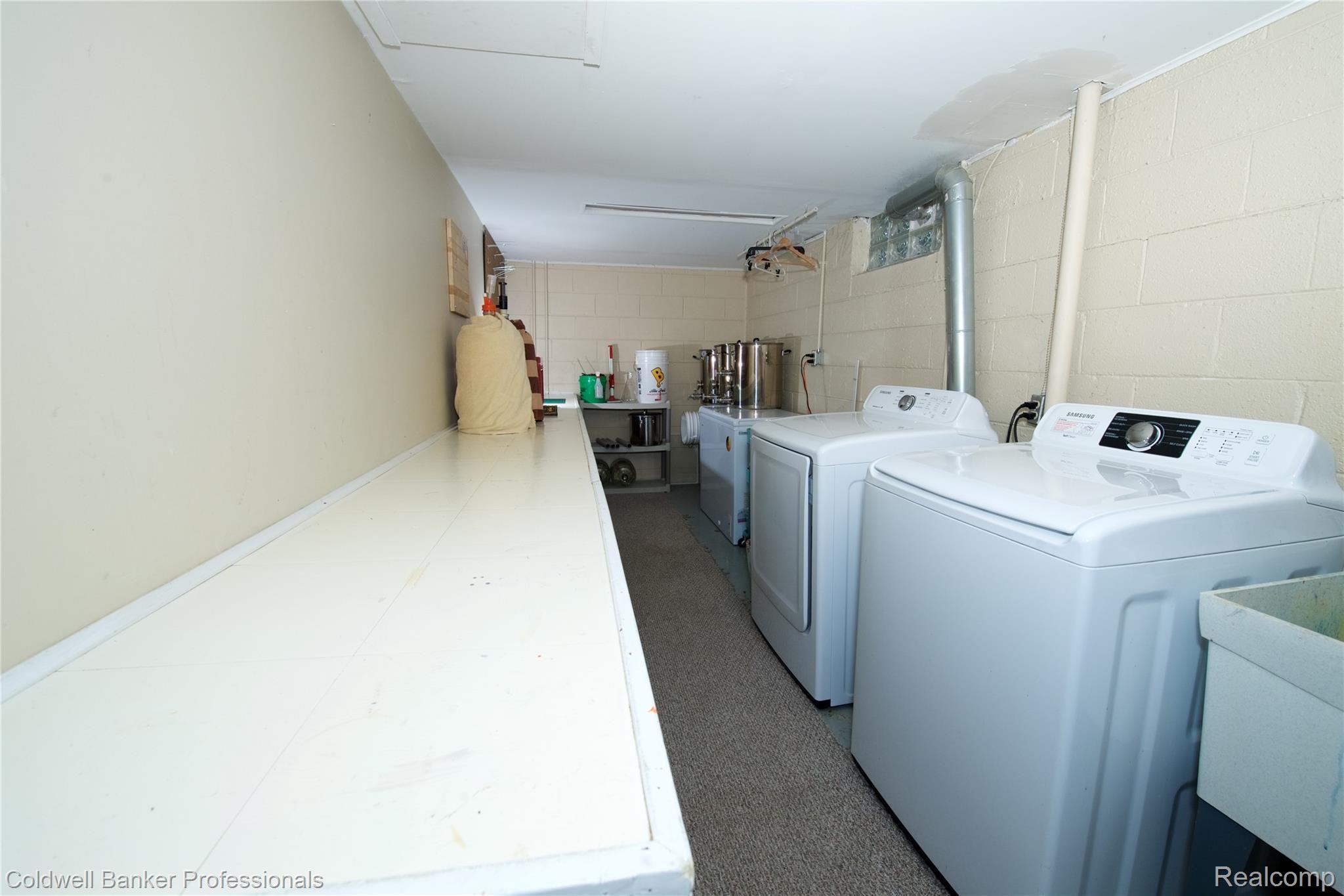 2843 Wakefield Road Berkley, MI 48072 - Photo 24 of 32 DSC_1889.jpg