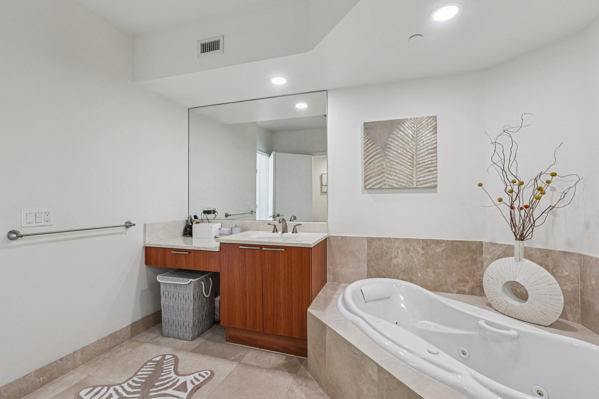 2640 Lake Shore Drive, Unit 2312 Riviera Beach, FL 33404 - Photo 38 of 61 41-web-or-mls-Lake Shore Dr 2312-S2210-0